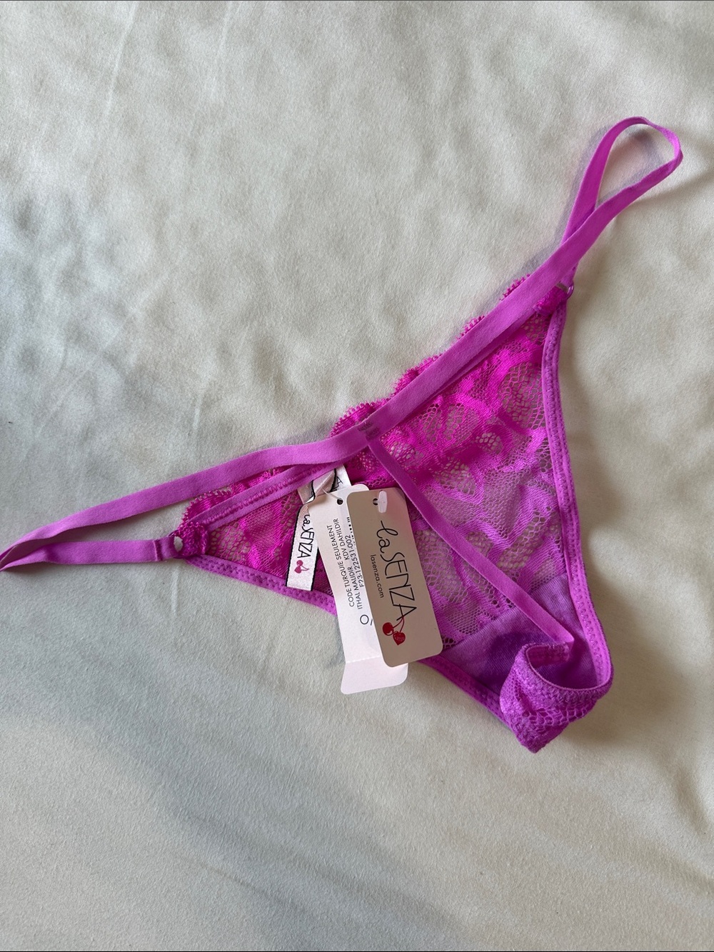 G string NWT - Picture 3 of 3